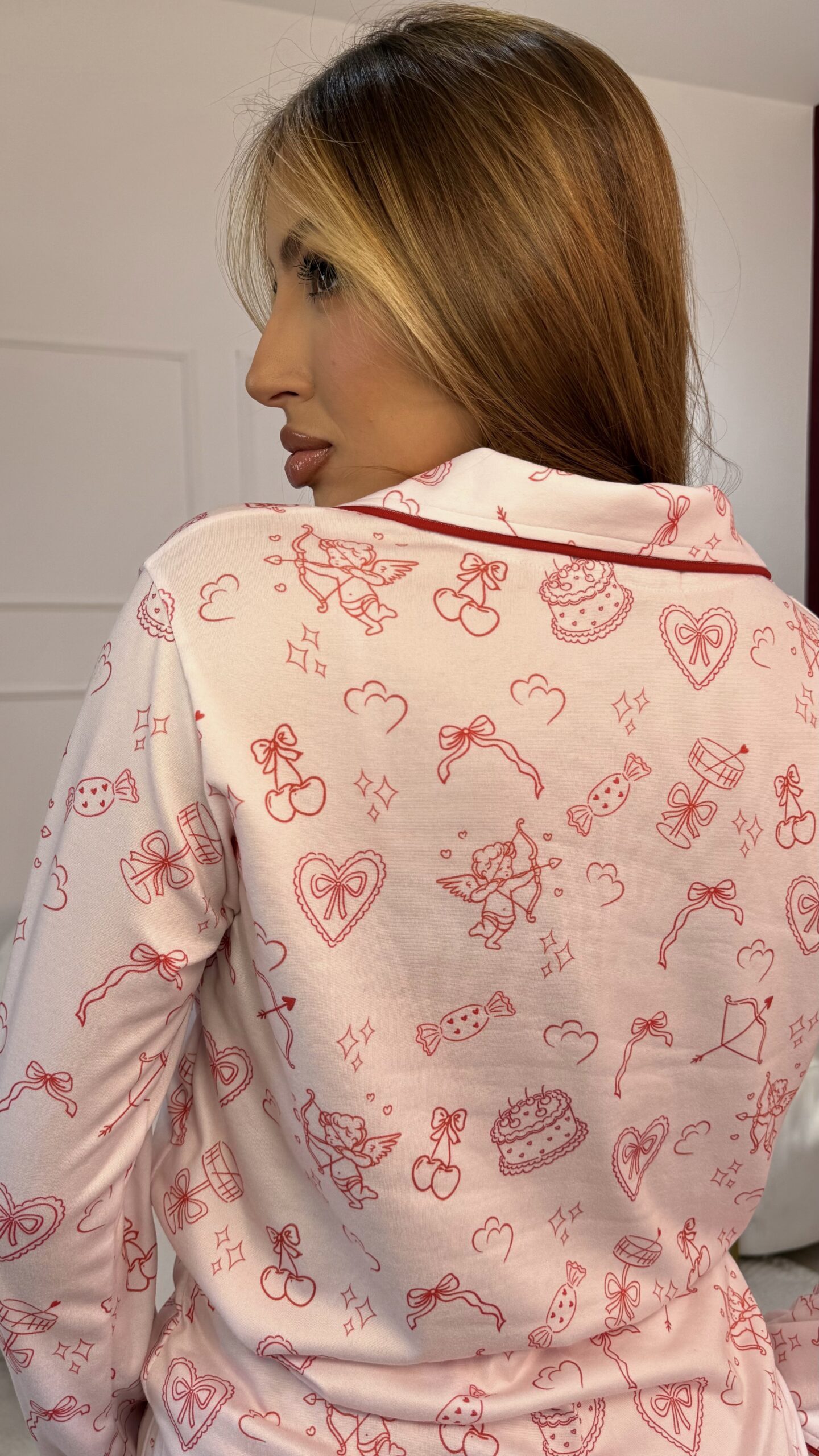 Pijama Cupido | Tecido Suede com toque de pêssego | Camisa manga longa e Calça - Imagem 3